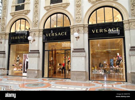 versace outlet mailand|versace milano italy.